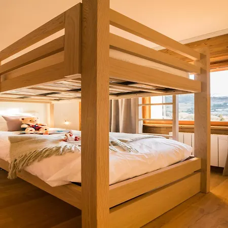Apartment Stylish With Balcony Or Terrace
