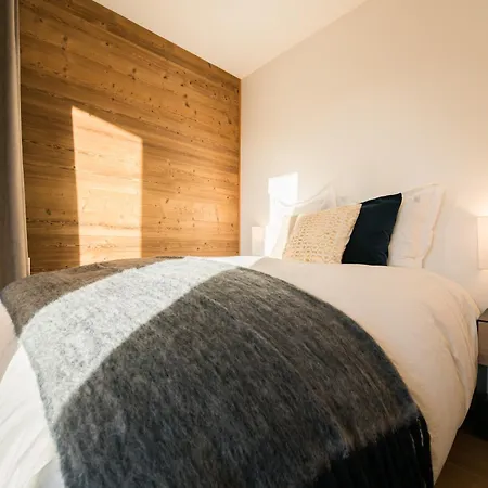 Apartment Stylish With Balcony Or Terrace *